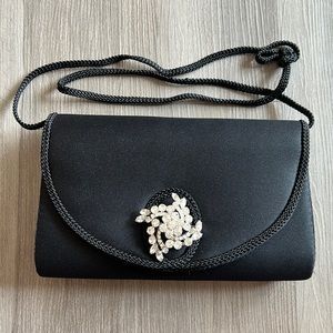 Black Clutch
